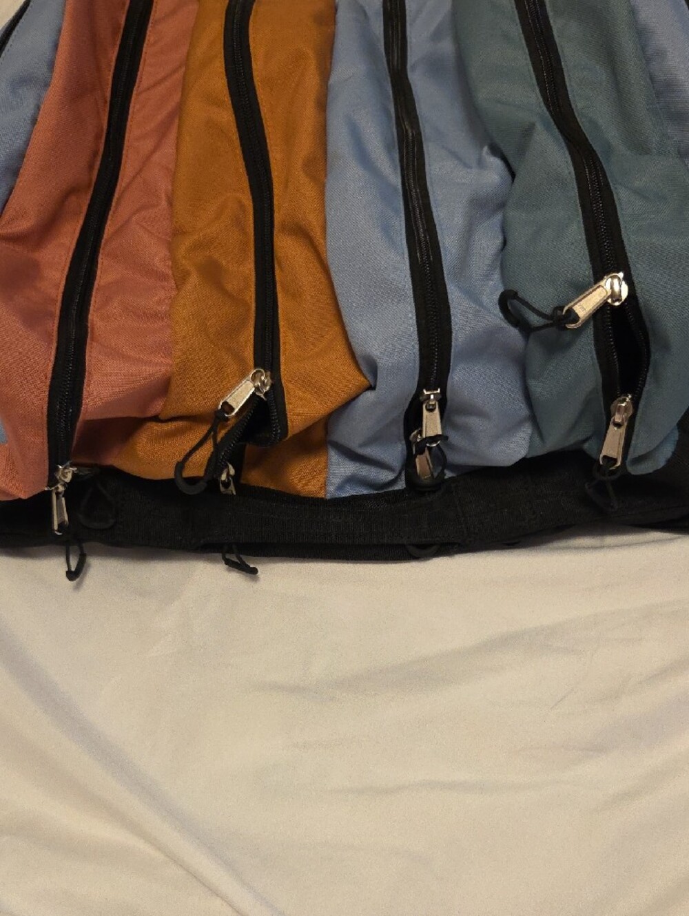 Tobiq Multi-Compartment Light Blue and Rust Travel Duffle Bag - Picture 3 of 8